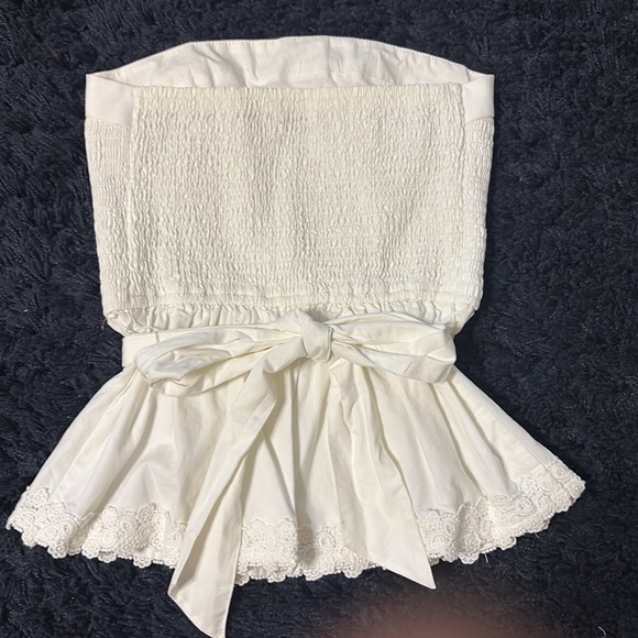 Hollister White Strapless Lace detail Top - Picture 3 of 7